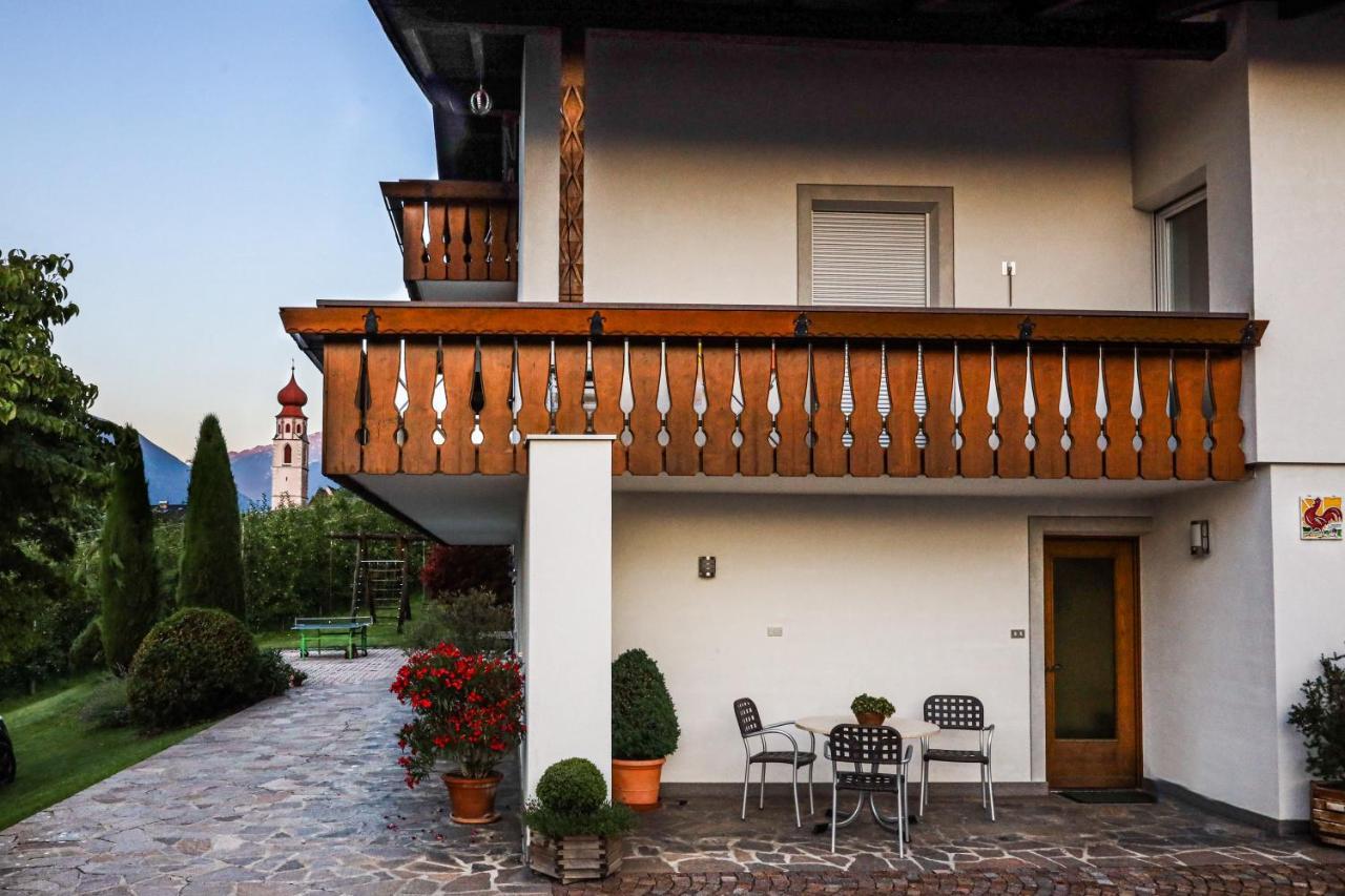 Klostergut Castelbello Exteriör bild
